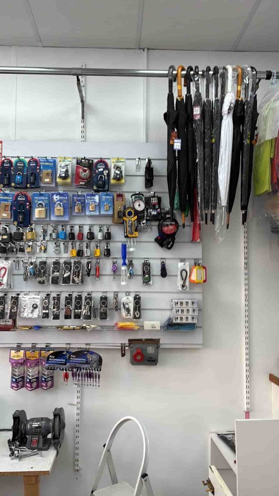 specialist key cutting in Ilford